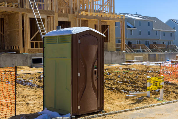 Best Porta potty delivery and setup  in Astor, FL