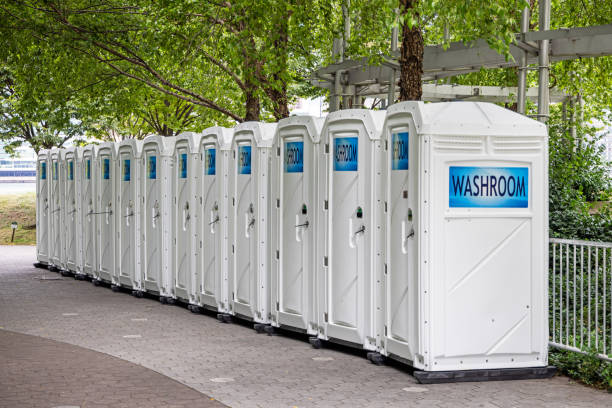 Portable Toilet Options We Offer in Astor, FL